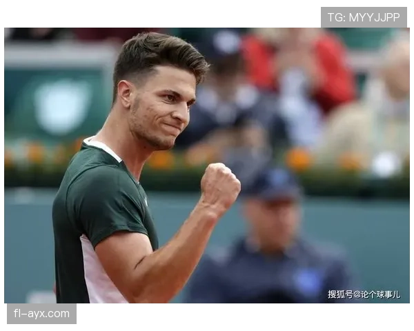 福登聚光灯下焕发光彩：适应媒体挑战，抓住机遇状态回暖