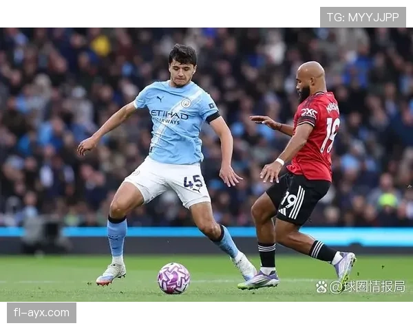 阿尔瓦雷斯表现稳健，年轻前锋持续助力球队迈向佳绩