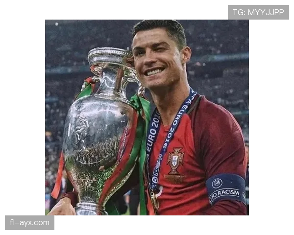 C罗与大罗:终结效率与战术角色对比分析 C罗与大罗:终结效率与战术角色对比分析