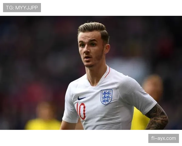 B费与詹姆斯·麦迪逊:前腰战术角色与数据效率对比分析 B费与詹姆斯·麦迪逊:前腰战术角色与数据效率对比分析